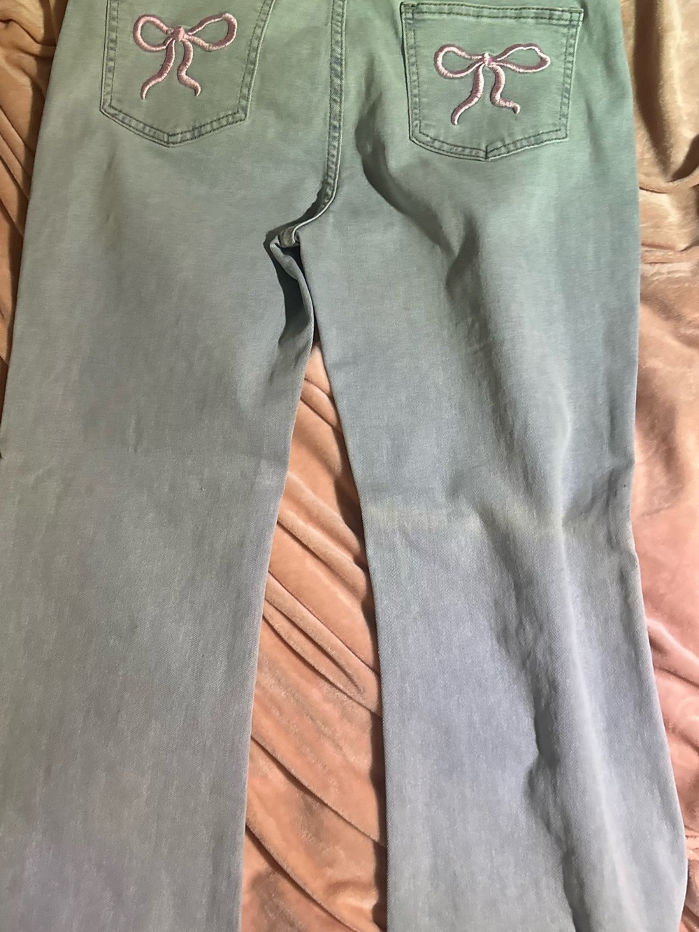 Light Gray Pants with Pink Bow Back Pocket Embroidery